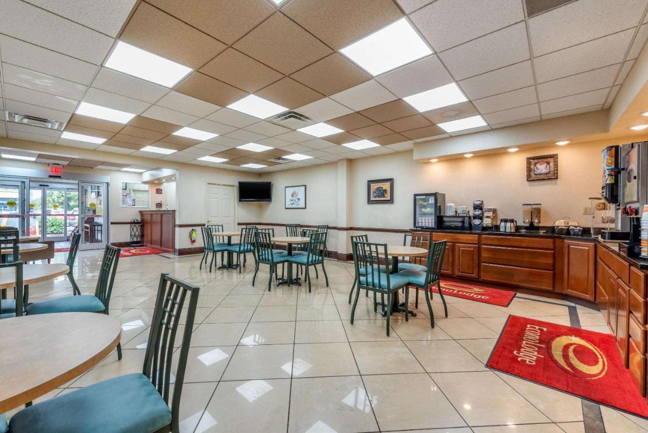 Econo Lodge Downtown Louisville Exterior foto